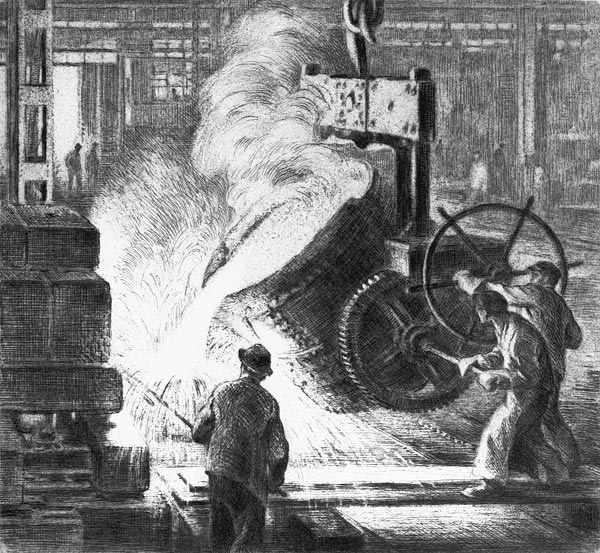 Drei Männer, die in einer Fabrik arbeiten, mit einer zentralen Maschine, die Rauch ausstößt, Kisten auf der linken Seite und eine Wand im Hintergrund.