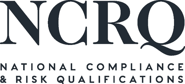 Weißer Hintergrund mit mittig gesetzter fetter schwarzer Schrift "National Compliance & Risk Qualifications" in moderner Schriftart, umrandet von einem dünnen schwarzen Rand.